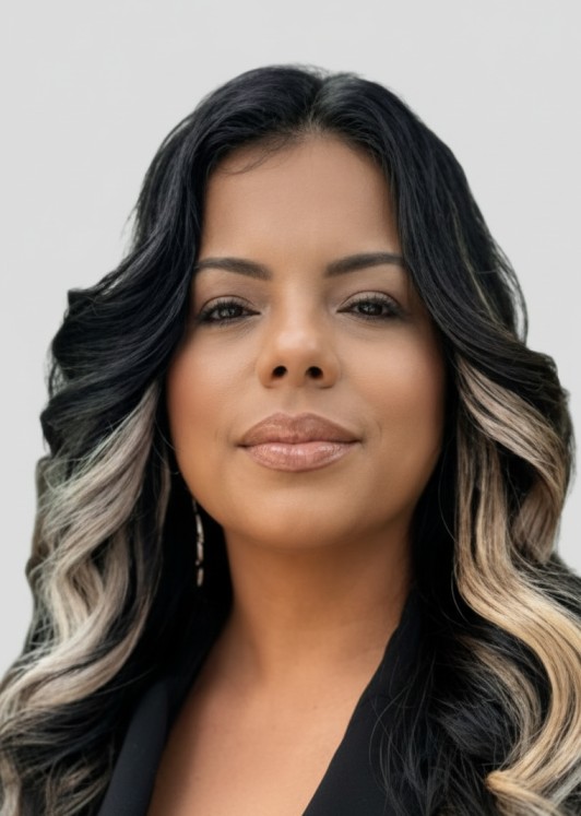 Image of Emelina Pino