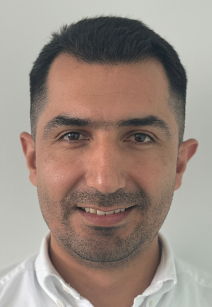 Image of Leonardo Herrera